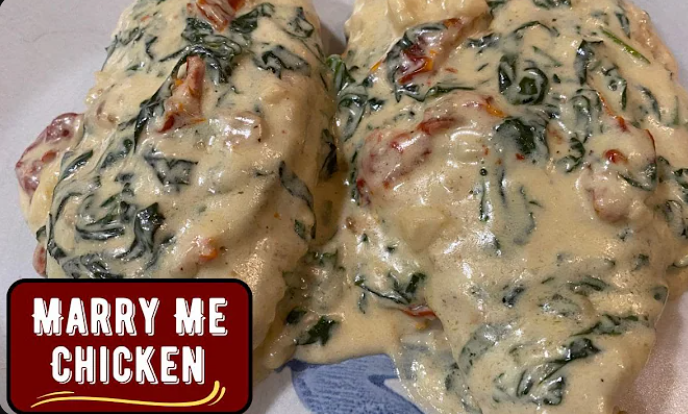 Skinny taste marry me chicken with gnocchi and spinach served in a one-pan